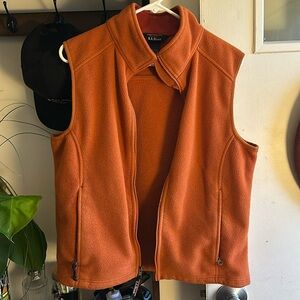 llbean fleece vest
